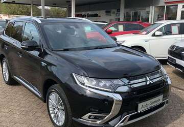 Mitsubishi Outlander 64.000 km 24.950 &euro; Krefeld 47807