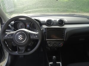 Suzuki Swift Comfort Hybrid+Kamera+Sitzheizung+ 55.912 km 13.950 &euro; Meerbusch 40667