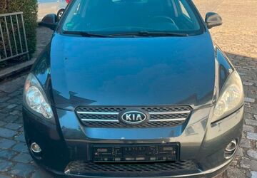 Kia ceed Sportswagon 247.600 km 2.350 &euro; Düsseldorf 40597