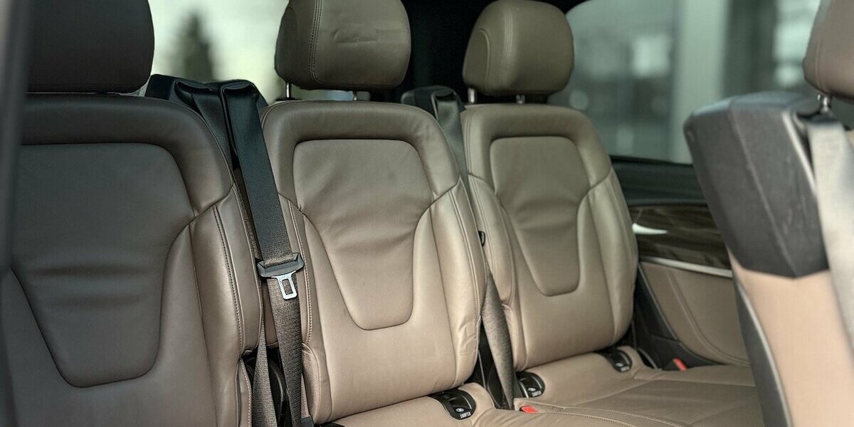 Mercedes-Benz V 300 d lang /4matic/ AMG / 8 Sitze/Pano/ El.tür 55.000 km 59.900 &euro; Mönchengladbach 41066