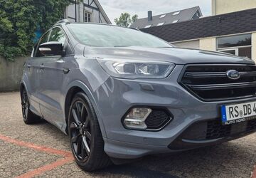 Ford Kuga 107.000 km 17.200 &euro; Remscheid 42855