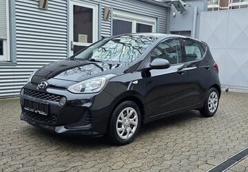 Hyundai i10 89.000 km 5.999 &euro; DÜSSELDORF 40227