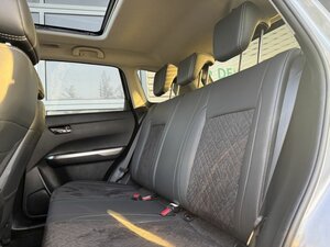 Suzuki Vitara 1.5 Comfort+ AGS +Navi+CarPlay+Sitzhzg.+ 38.225 km 20.444 &euro; Meerbusch 40667