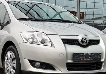 Toyota Auris 149.544 km 4.790 &euro; Mönchengladbach 41068