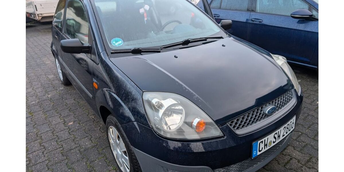 Ford Fiesta 97.300 km 1.450 &euro; Haan 42781
