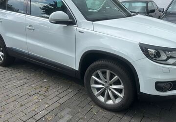 VW Tiguan 194.100 km 9.999 &euro; Düsseldorf 40231