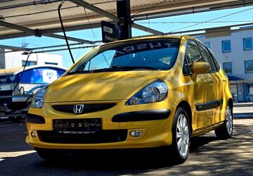 Honda Jazz 124.000 km 4.990 &euro; Mülheim an der Ruhr 45473