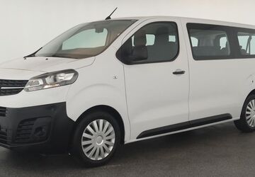Opel Vivaro 117.300 km 21.884 &euro; Neuss 41464