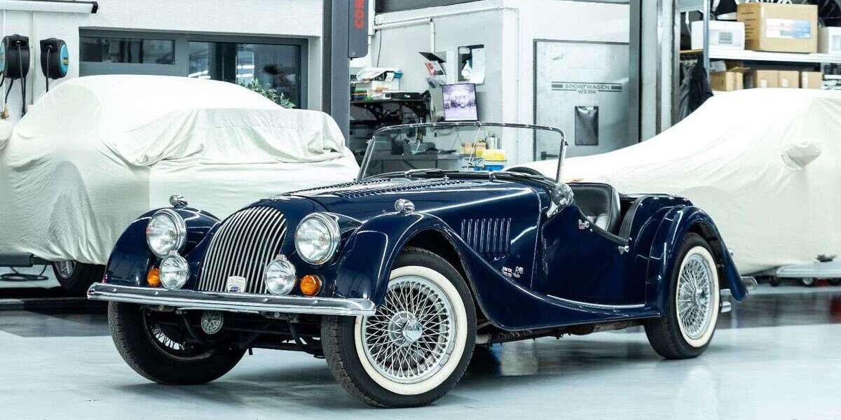 Morgan 4/4 51.551 km 34.890 &euro; Neuss 41470