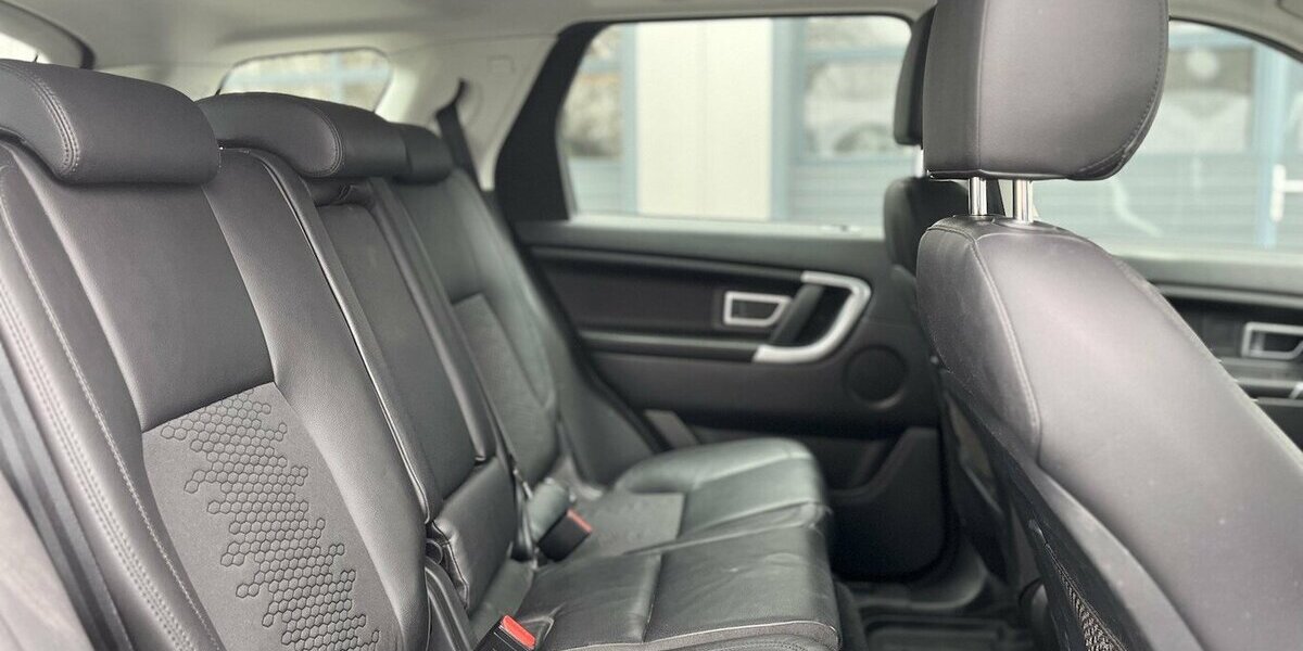 Land Rover Discovery Sport SE AWD/ Automatik/ Allrad/ Leder 206.000 km 10.990 &euro; Mönchengladbach 41066