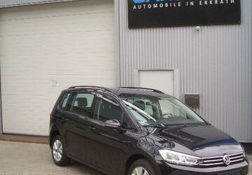 VW Touran 59.308 km 25.945 &euro; Erkrath 40699