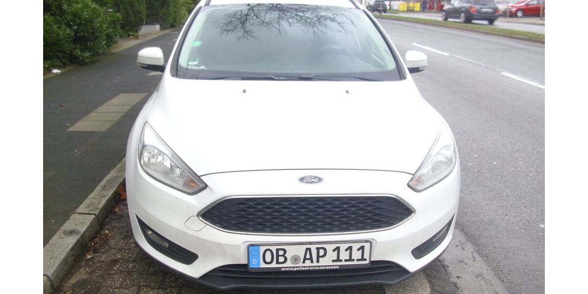 Ford Focus 225.000 km 4.900 &euro; oberhausen 46117