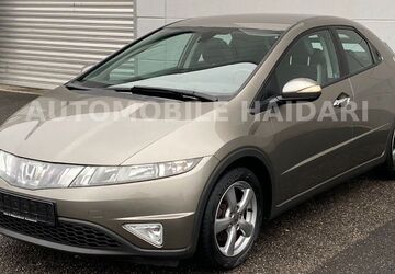 Honda Civic 155.000 km 3.990 &euro; Mönchengladbach 41066