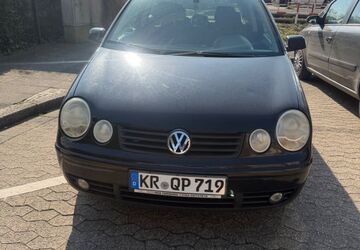 VW Polo 225.760 km 800 &euro; Krefeld 47805