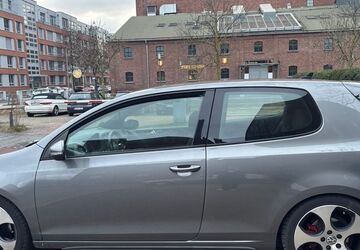 VW Golf 176.443 km 8.600 &euro; Duisburg 47249