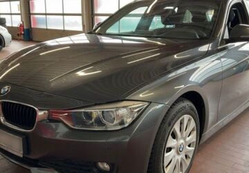 BMW 318 176.000 km 8.490 &euro; Düsseldorf 40477