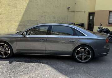 Audi A8 149.950 km 30.500 &euro; Wuppertal 42275