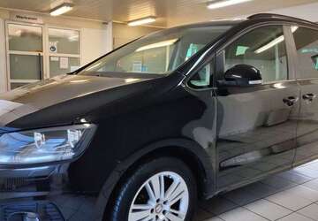 Seat Alhambra 104.329 km 19.500 &euro; Moers 47443