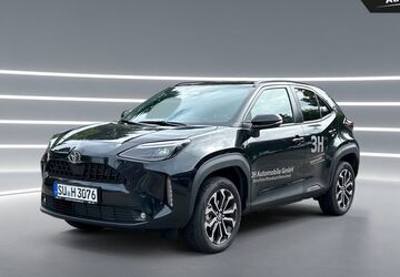 Toyota Yaris Cross 8.000 km 28.990 &euro; Remscheid 42859