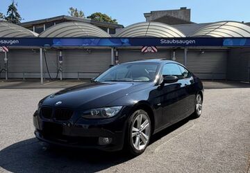 BMW 320 167.000 km 5.000 &euro; Düsseldorf 40233