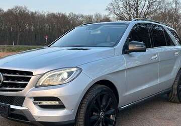 Mercedes-Benz ML 350 168.000 km 19.990 &euro; Neukirchen-Vluyn 47506