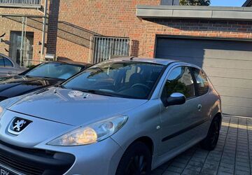 Peugeot 206 157.000 km 2.950 &euro; Solingen 42651