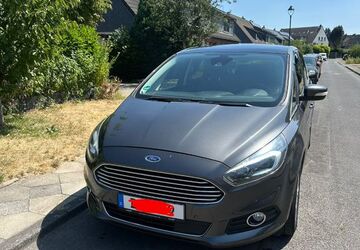 Ford S-Max 206.000 km 10.000 &euro; Düsseldorf 40229