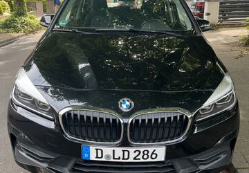 BMW 218 Gran Tourer 74.555 km 15.800 &euro; Düsseldorf 40474