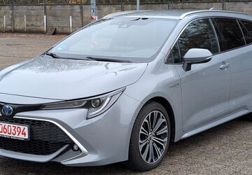 Toyota Corolla 150.300 km 17.850 &euro; Düsseldorf 40589