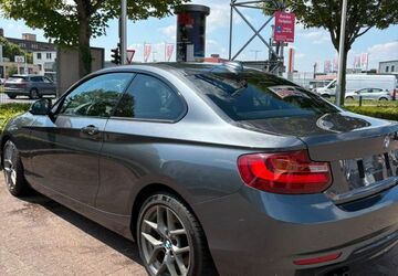BMW 225 99.600 km 20.999 &euro; Düsseldorf 40233