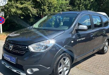 Dacia Lodgy 71.290 km 12.490 &euro; Moers 47447