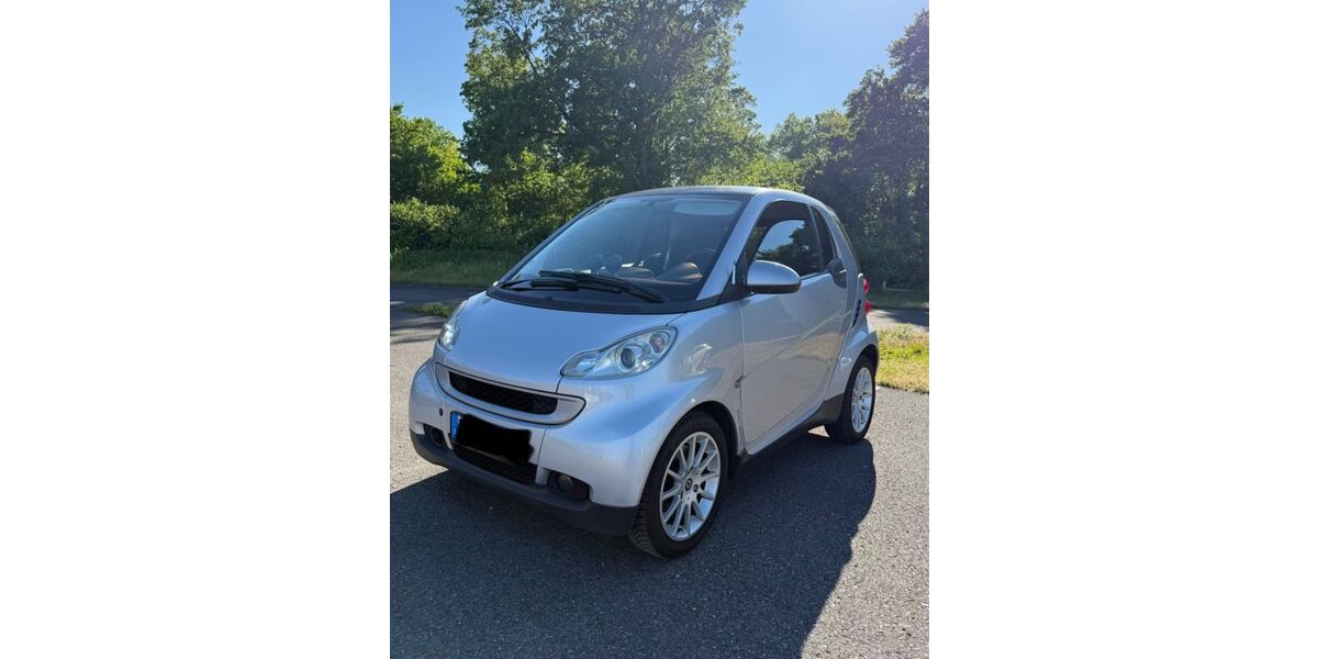 Smart ForTwo 106.165 km 3.900 &euro; Düsseldorf 40219