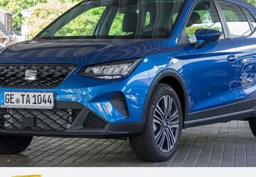 Seat Arona 5.698 km 21.480 &euro; Oberhausen 46145