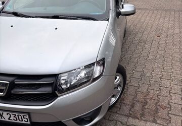 Dacia Logan 127.000 km 4.880 &euro; Kaarst 41564