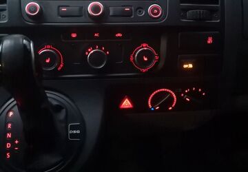 VW T5 Transporter 160.450 km 11.950 &euro; Düsseldorf 40627