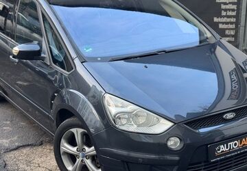 Ford S-Max 179.445 km 4.699 &euro; Wuppertal 42117