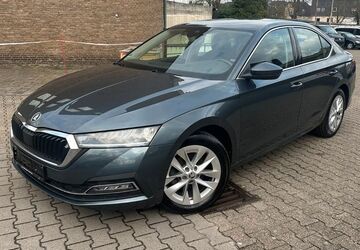 Skoda Octavia 152.244 km 15.990 &euro; Düsseldorf 40597