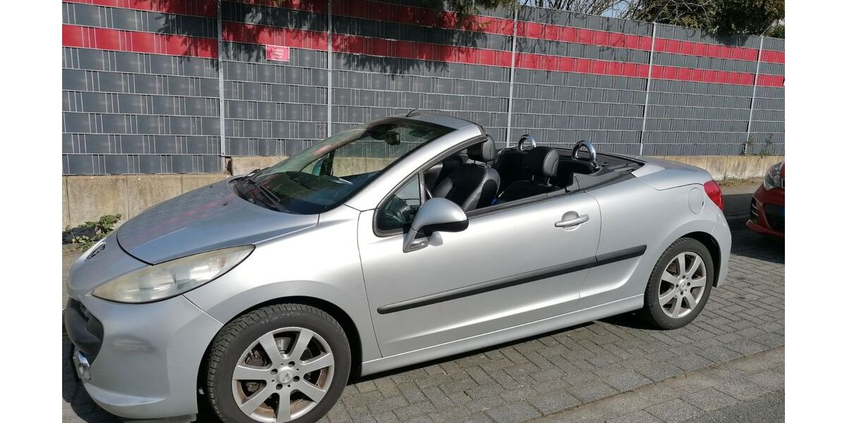 Peugeot 207 191.000 km 2.699 &euro; Krefeld 47803