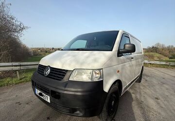 VW T5 Transporter 255.000 km 8.500 &euro; Düsseldorf 40629