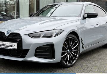 BMW i4 24.306 km 54.330 &euro; Mülheim 45472