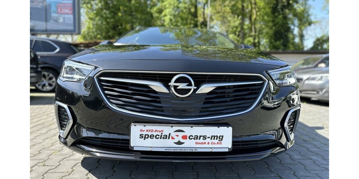 Opel Insignia B Sports Tourer GSi 4x4 / Headup / Pano 140.000 km 12.900 &euro; Mönchengladbach 41066