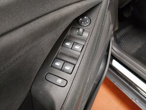 Opel Crossland X Ultimate-Paket Komfort-Paket Head-Up N 9.615 km 23.890 &euro; HAAN 42781