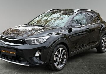 Kia Stonic 297.777 km 6.990 &euro; Düsseldorf 40599