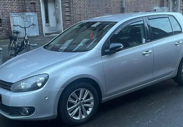 VW Golf 200.000 km 6.400 &euro; Dusseldorf 40476