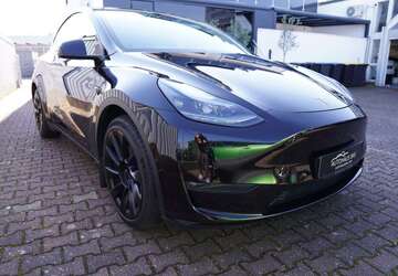 Tesla Model Y 124.987 km 26.950 &euro; Kaarst 41564