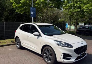 Ford Kuga 40.000 km 22.990 &euro; Düsseldorf 40229