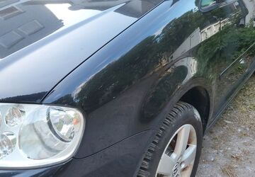 VW Touran 320.000 km 2.650 &euro; Düsseldorf 40597