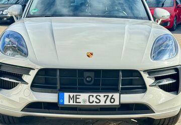 Porsche Macan 120.000 km 46.500 &euro; Düsseldorf 40599