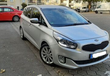 Kia Carens 128.000 km 9.900 &euro; Mönchengladbach 41069