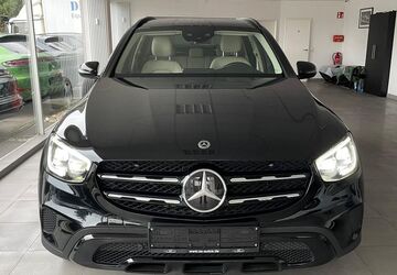 Mercedes-Benz GLC 300 91.400 km 35.850 &euro; Mülheim an der Ruhr 45478